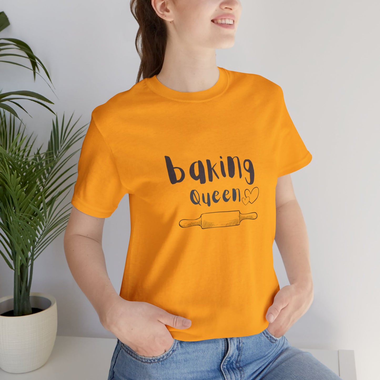 baking queen women Unisex Jersey Short Sleeve Tee