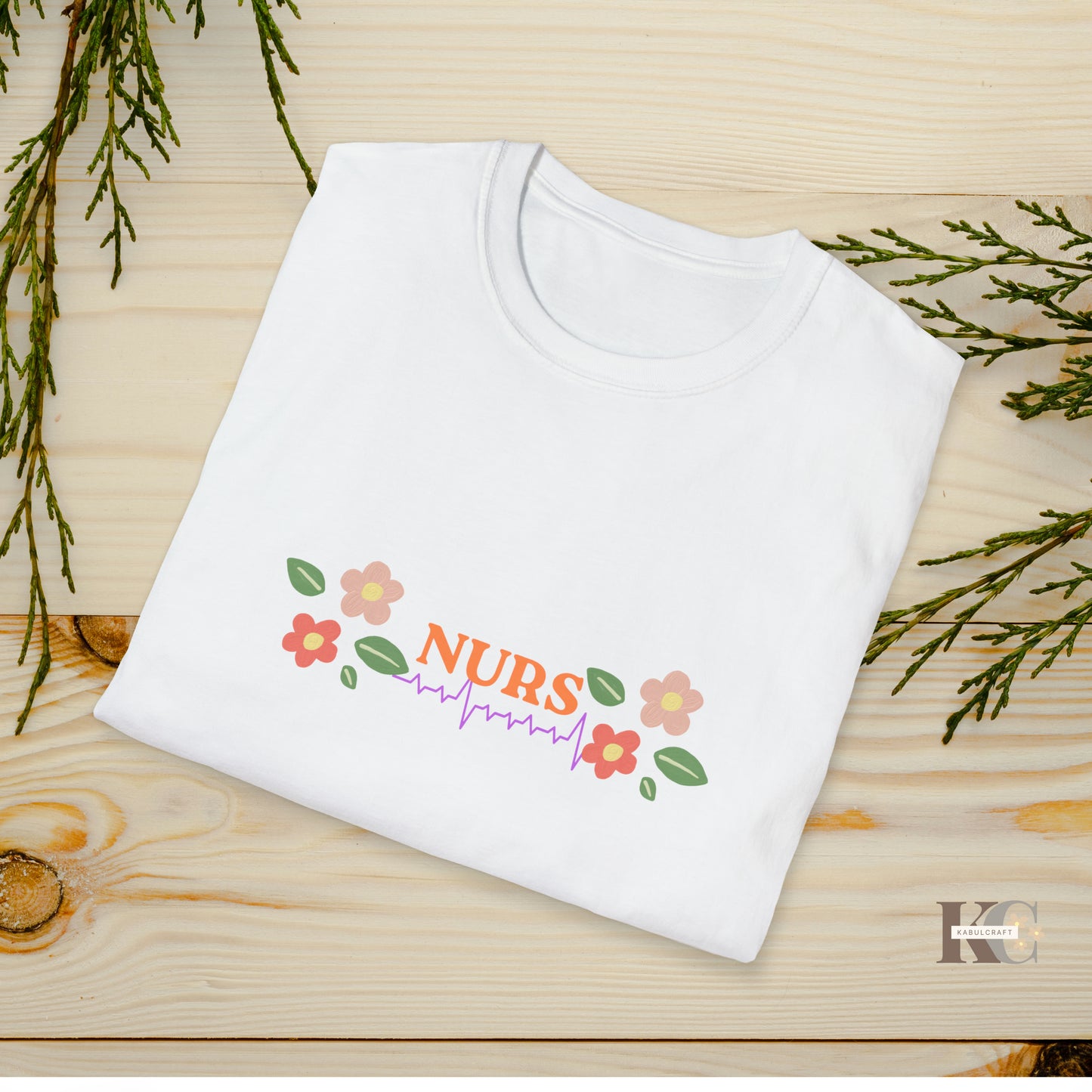 women nurs Unisex Softstyle T-Shirt