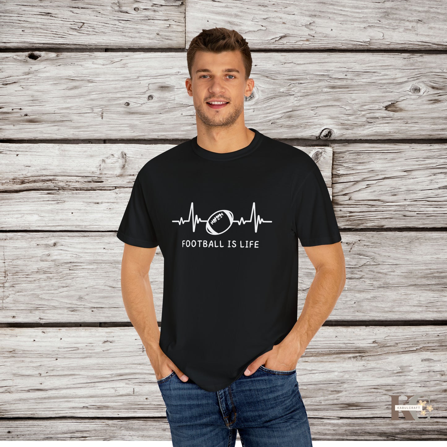 Football is life men  T-shirt