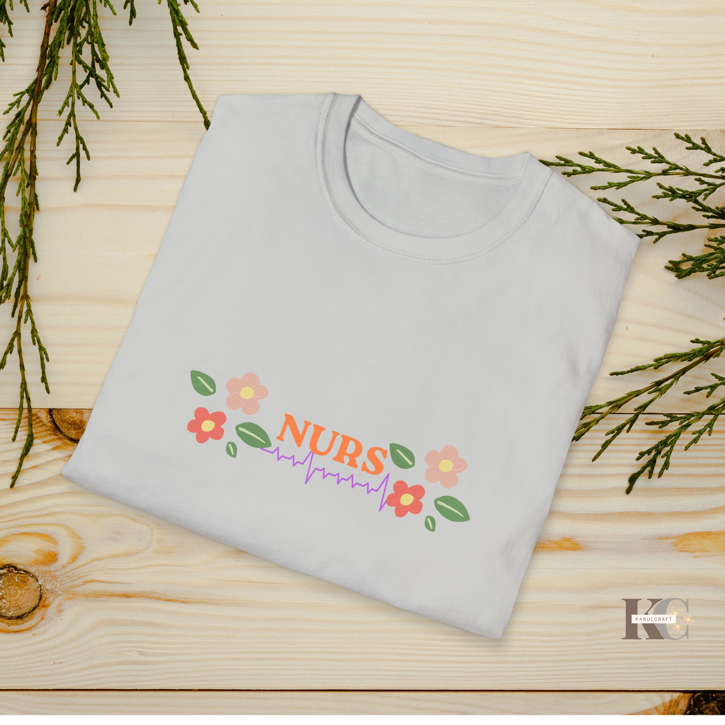 women nurs Unisex Softstyle T-Shirt