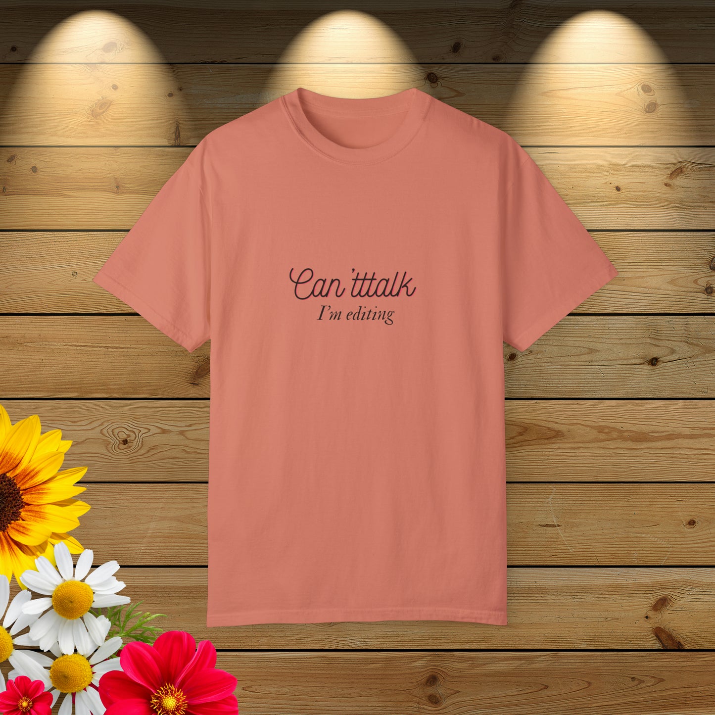 Photographer women  T-shirt