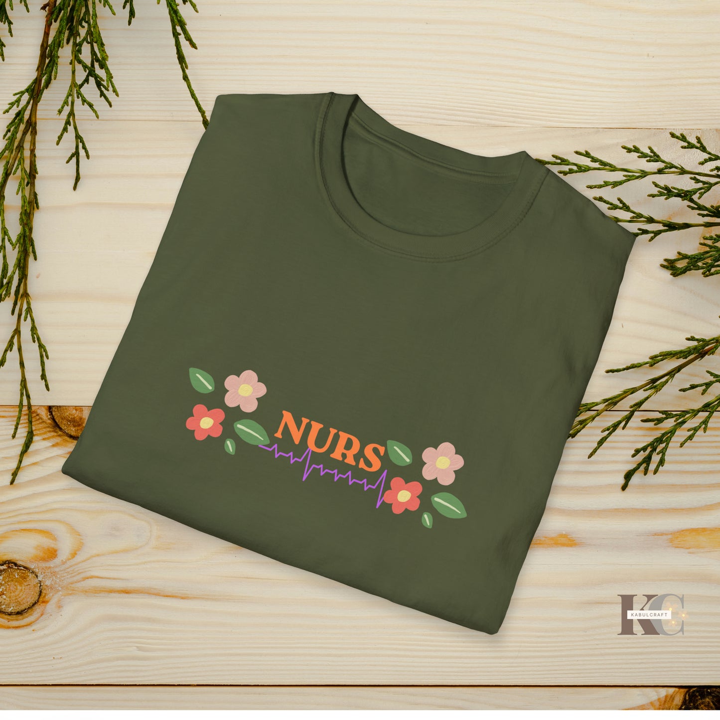 women nurs Unisex Softstyle T-Shirt