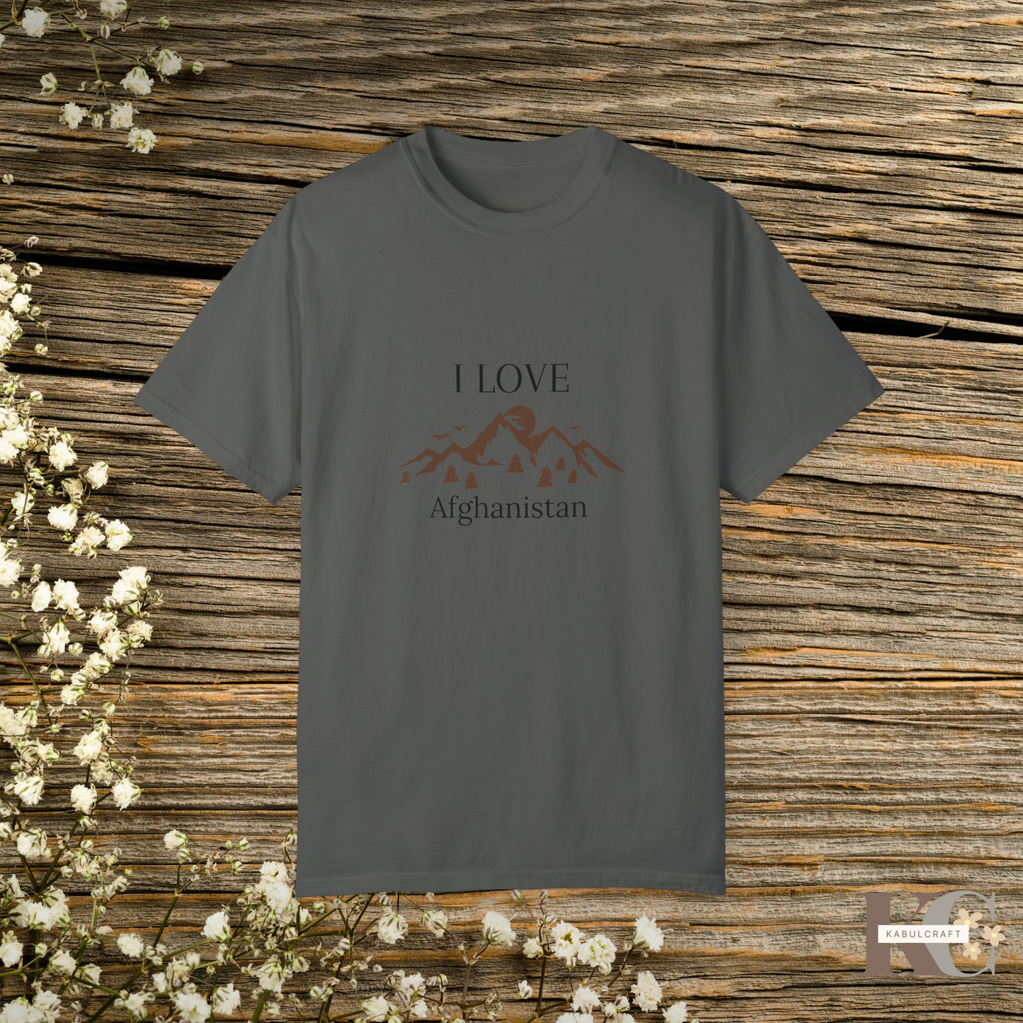 i love Afghanistan men’s T-shirt