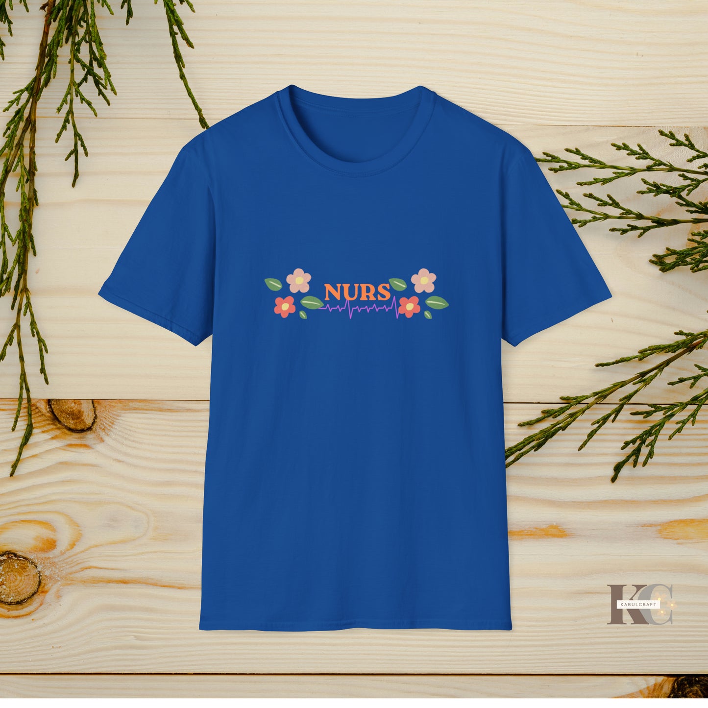 women nurs Unisex Softstyle T-Shirt